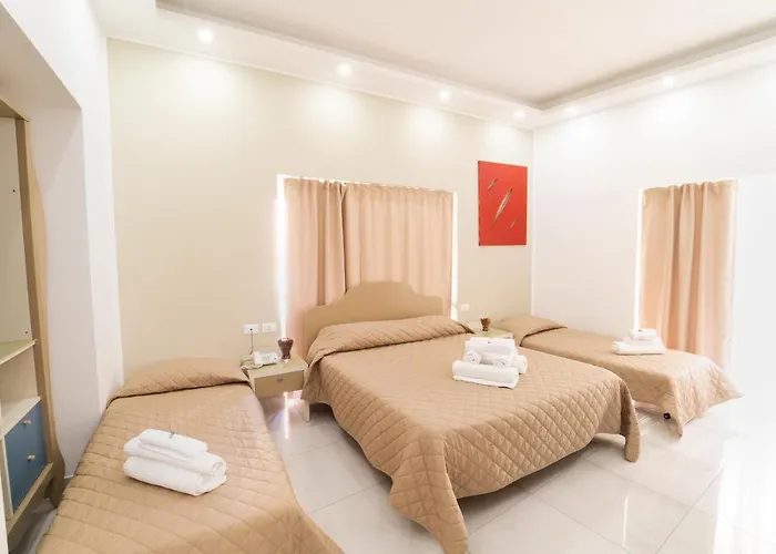 Royal Art H Duomo - Centro, By Clapa GroupHotel Napoli